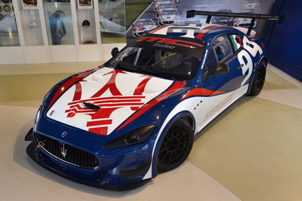 Maserati показал болид GranTurismo MC Trofeo 2013 