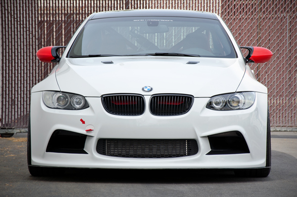 Очередной BMW M3 (E92) от European Auto Source 