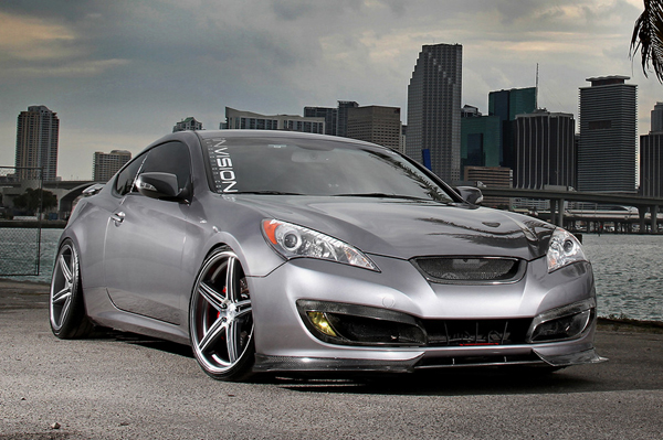 Hyundai Genesis Coupe от Invision Automotion 