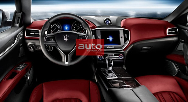 В сеть просочились фото седана Maserati Ghibli