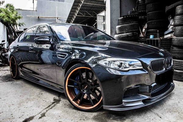 BMW F10 M5 (F10) от Premier Autoworkerz 