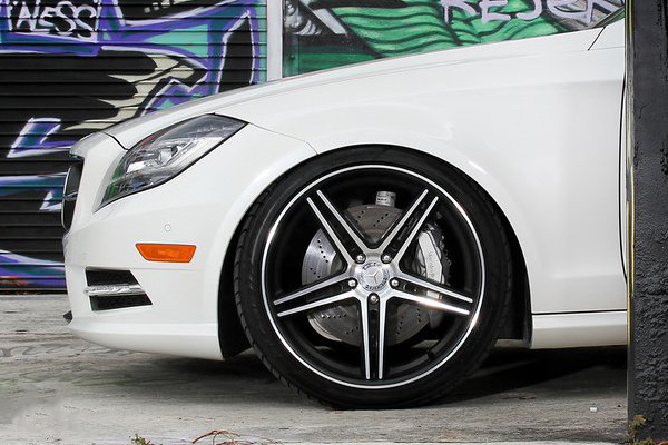 Mercedes-Benz CLS550 от K3 Projekt Wheels