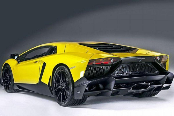 Lamborghini Aventador LP720-4 50 Anniversario