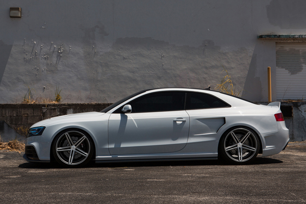 Audi RS5 Coupe в тюнинге OSS Designs и Vossen