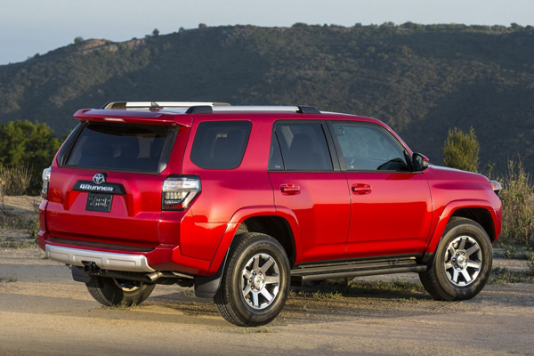 Toyota анонсировала обновленный 4Runner 2014