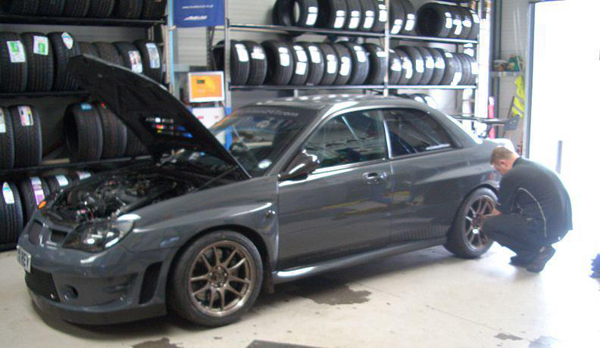 Subaru Impreza STI от Revolution Motorstore