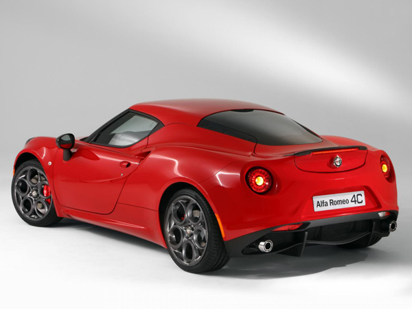 Alfa Romeo обнародовала спорткар 4C Launch Edition