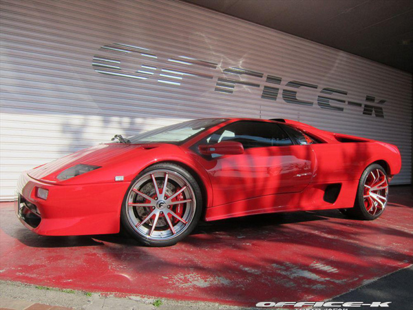 Lamborghini Diablo Super Veloce от Office K