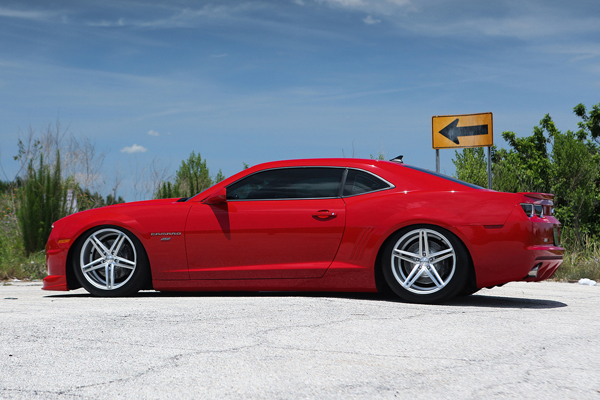 Chevrolet Camaro SS на дисках Vossen Wheels