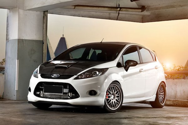 Ford Fiesta «запрягли» 280-ю лошадьми