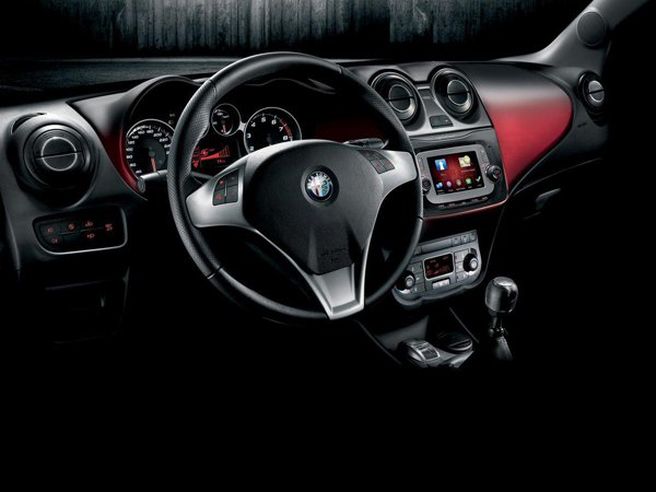 Alfa Romeo слегка обновил хэтчбек MiTo