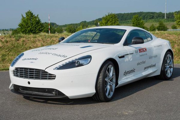 Спорткар Aston Martin DB9 превратили в гибрид 