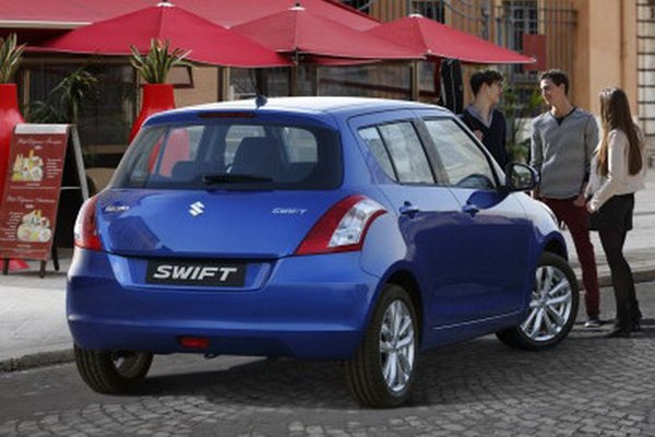 Suzuki Swift 2014 – первые официальные фото 