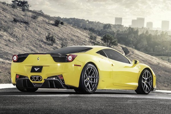 Vorsteiner анонсировал Ferrari 458-V