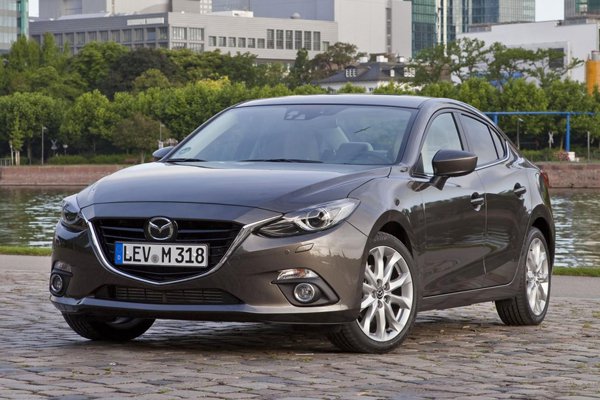 Mazda 3 седан 2014 - официальный пресс-релиз 