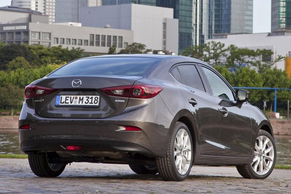 Mazda 3 седан 2014 - официальный пресс-релиз 