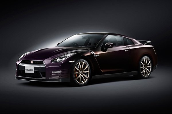 GT-R Midnight Opal - очередной эксклюзив от Nissan