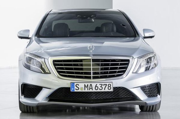 Mercedes-Benz рассекретил S63 AMG 2014