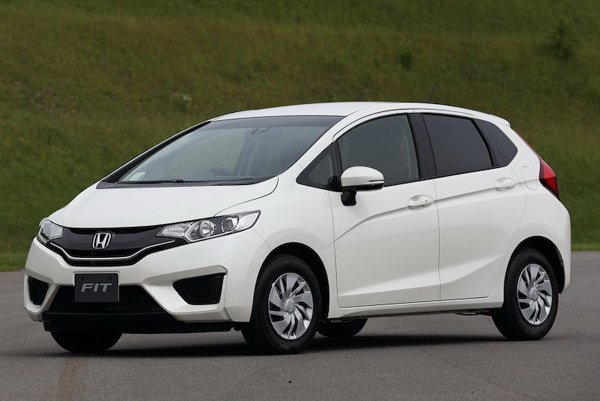 Honda анонсировала хэтчбек Fitt 2014