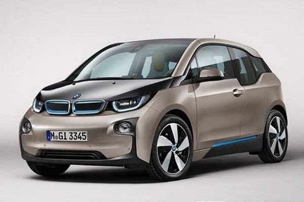 В сеть попали фото серийного электрокара BMW i3 