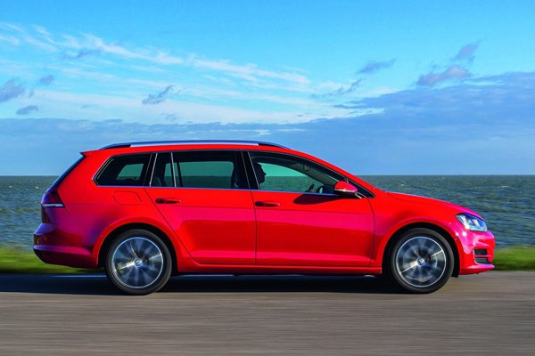 VW начал продажи дизельного Golf Variant 4Motion