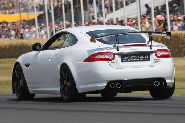 Jaguar построит еще 10 экземпляров купе XKR-S GT