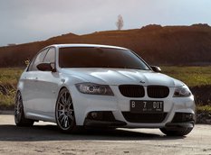 Индонезийская доработка BMW 3-Series (E90)