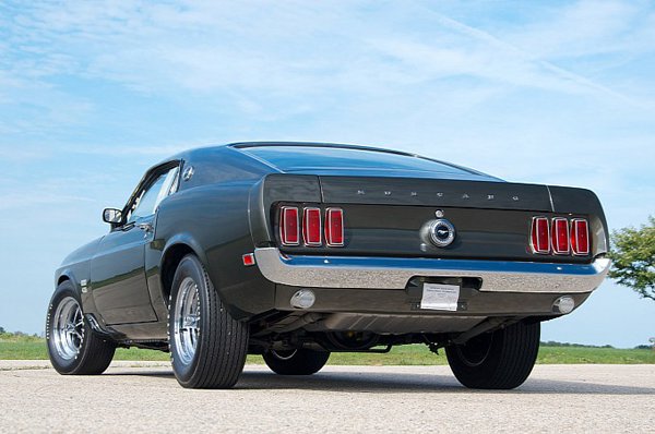 Ford Mustang Boss 429 1969 уйдет с молотка