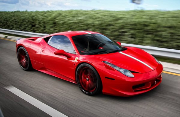 Ferrari 458 Italia в исполнении Exclusive Motoring