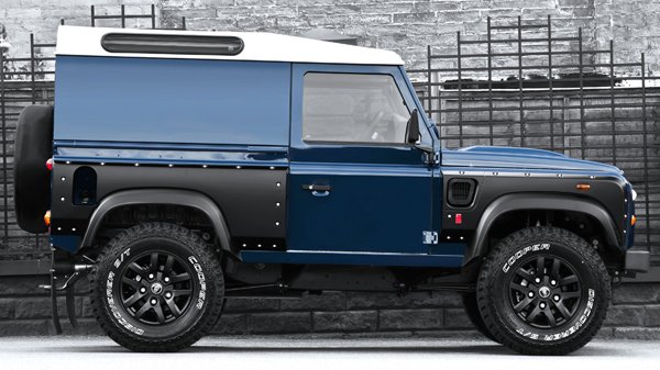 Land Rover Defender в тюнинге A. Kahn Design