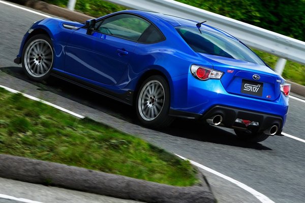 В Японии начались продажи Subaru BRZ tS от STI