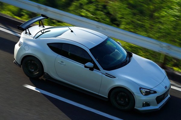 В Японии начались продажи Subaru BRZ tS от STI