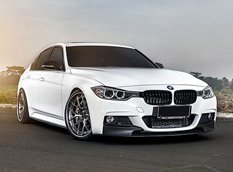 Доработанный BMW 335i в обвесе M Performance