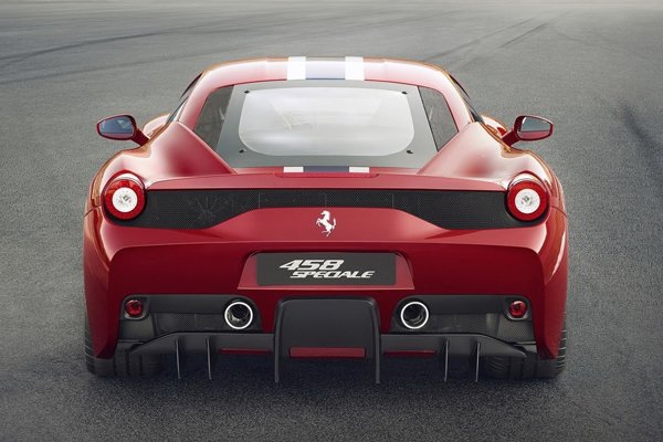 Ferrari представила суперкар 458 Speciale