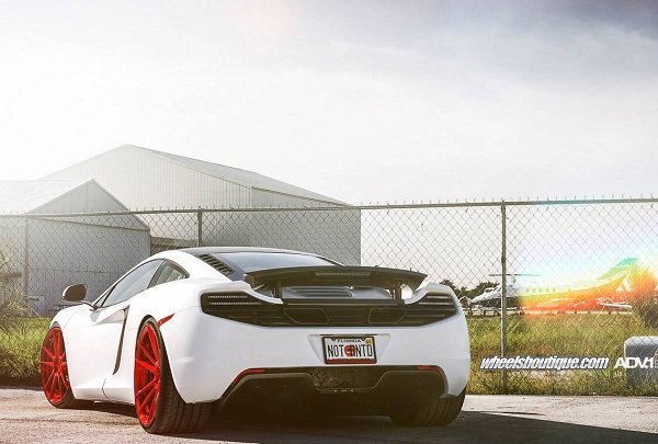 McLaren MP4-12С с дисками ADV.1 от Wheels Boutique