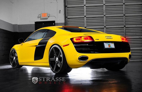 Audi R8 V10 Plus на дисках Strasse Wheels