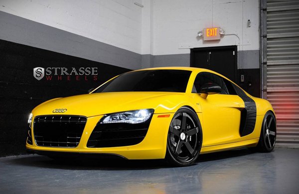 Audi R8 V10 Plus на дисках Strasse Wheels