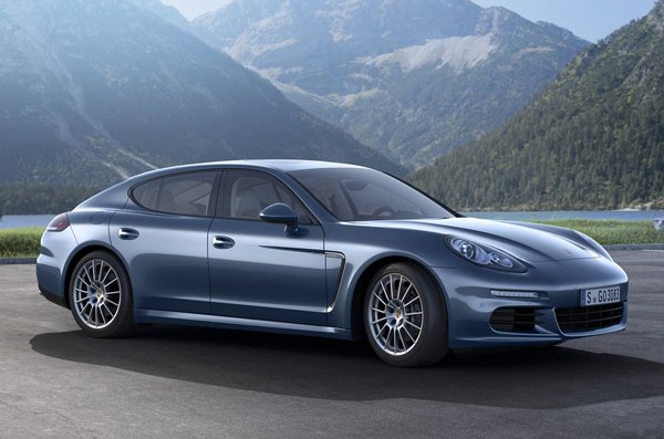 Porsche увеличил мощность Panamera Diesel