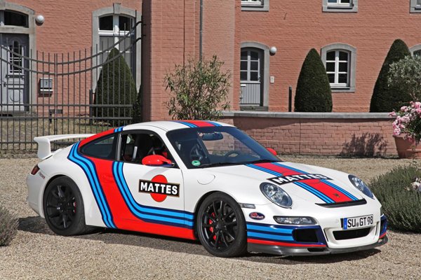 Cam Shaft одел Porsche 911 GT3 в гоночную ливрею