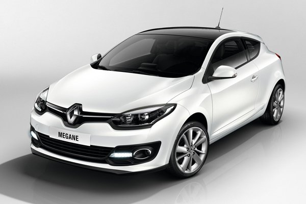 Renault показал фото рестайлингового Megane