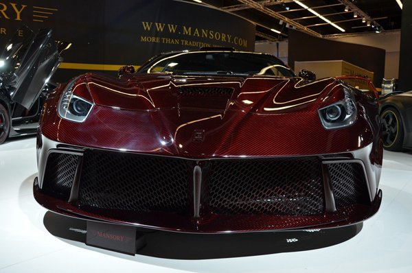 Mansory привез во Франкфурт F12 La Revoluzione