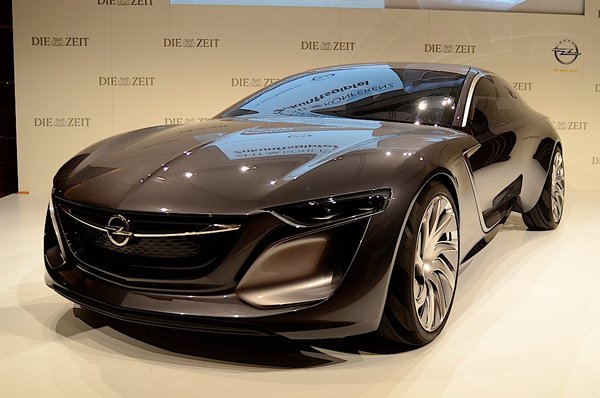 Opel провел мировой дебют концепт-кара Monza 