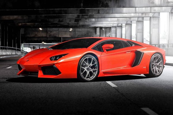 Lamborghini Aventador-V в исполнении Vorsteiner