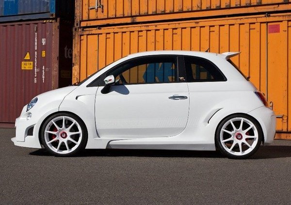 Abarth 500 Corsa Stradale от Zender Italia