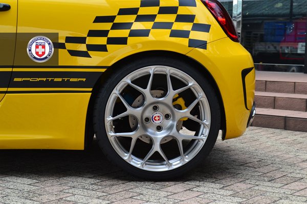 G-Tech Abarth 500 Sportster на дисках HRE Wheels