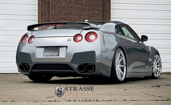 Nissan GT-R от M&S Performance и Strasse Forged