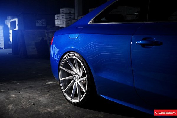 Audi S5 на дисках от Vossen Wheels