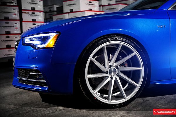 Audi S5 на дисках от Vossen Wheels