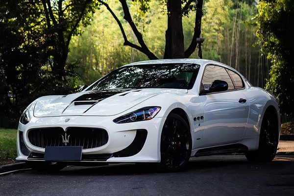 Maserati Gran Turismo Sovrano от ателье DMC