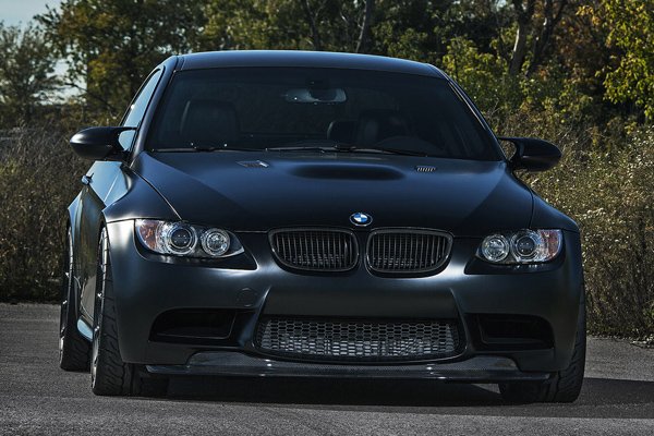 BMW M3 Frozen Black Edition в доработке iND 